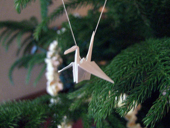 Paper_Crane_Christmas_Garland Paper_Crane_Christmas_Garland
