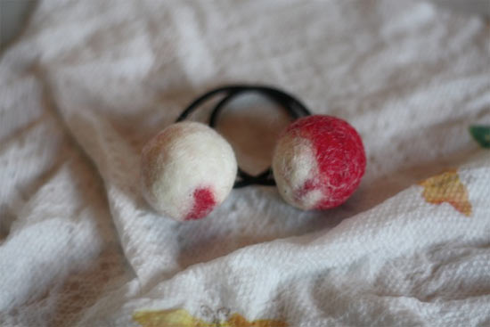 Felted_Bead_Hair_Bobbles6