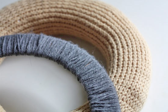 Argyle_Yarn_Wreath2