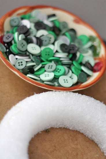 spring_Button_Wreath2
