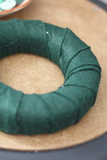 spring_Button_Wreath3
