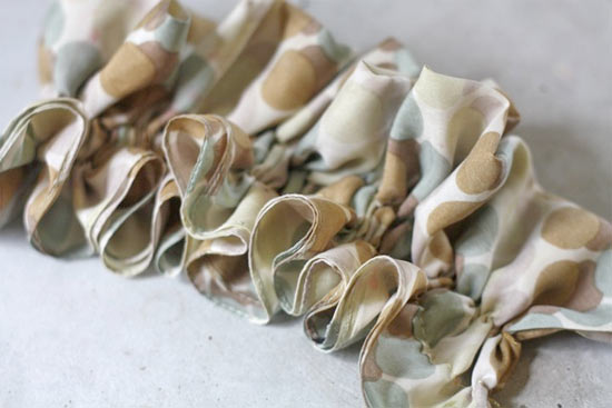 Ruffle_Necklace4 Ruffle_Necklace4