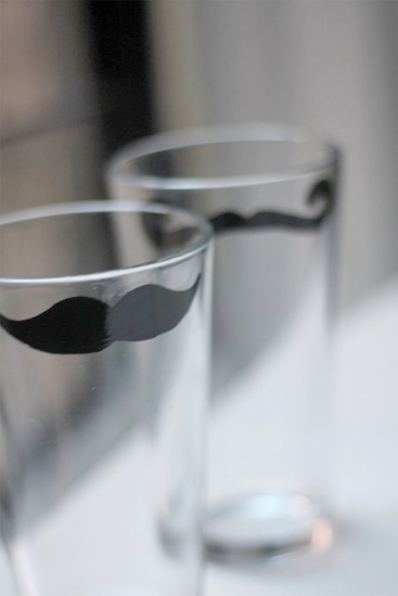 DIY_Stache_Glassware DIY_Stache_Glassware