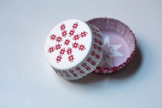 Cupcake_Liner_Jar_Toppers2
