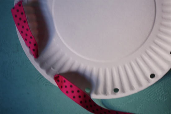 Ribbon_Paper_Plate3 Ribbon_Paper_Plate3