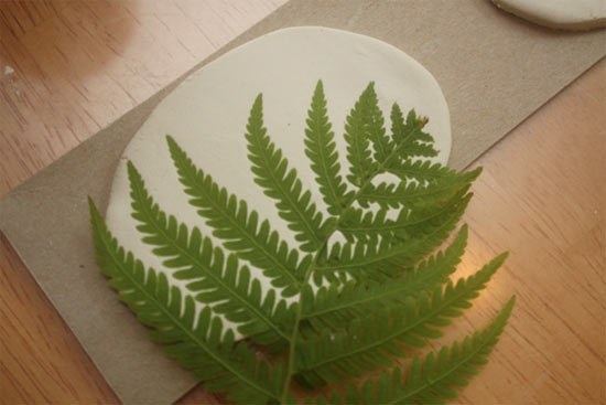 Leaf_Print_Window_Charms4