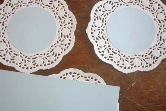 Color_Circle_Doily_Bunting3