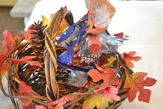 Easy_DIY_Autumn_Basket6
