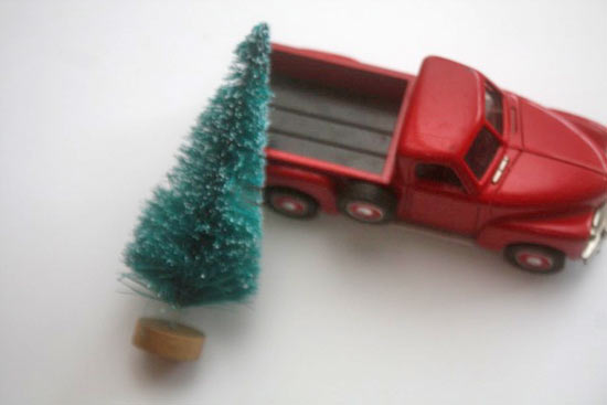 tree_car_snow_globe2