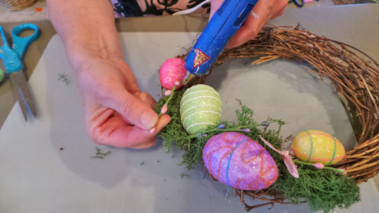 Easter_Egg_Wreath_Tutorial4