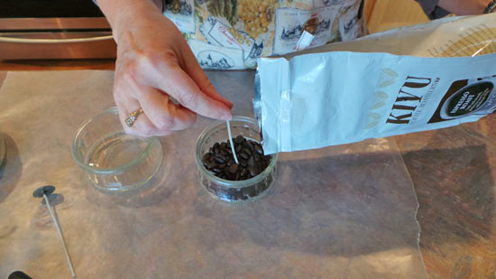 DIY_Coffee_Bean_Candle3