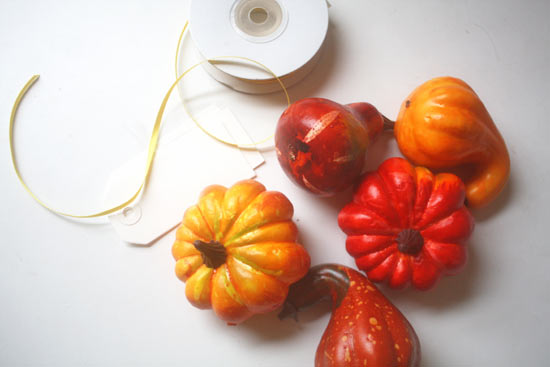 DIY_Pumpkin_Placecards2
