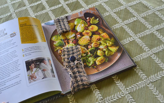 DIY_Ribbon_Bookmark
