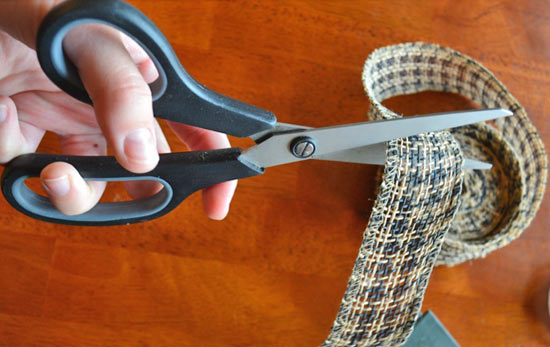 DIY_Ribbon_Bookmark3