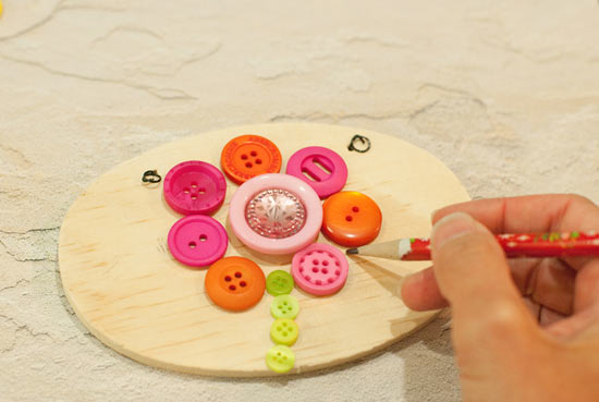 Button_Wall_Plaque2