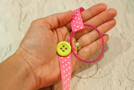Ribbon_and_Button_Bookmark9