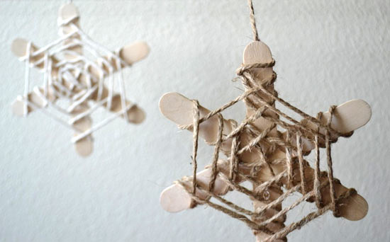 Popsicle_Stick_String_Spider_Webs