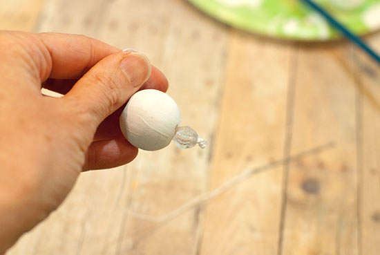 Beaded_Snowman_Ornament_Tutorial4