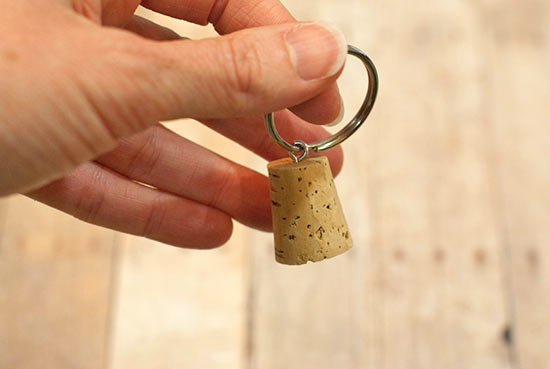 DIY_Beaded_Cork_Keychain3