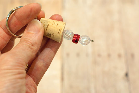 DIY_Beaded_Cork_Keychain4