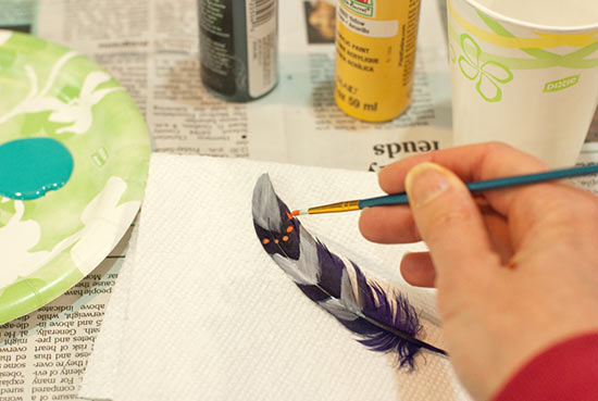 Painted_Feathers5