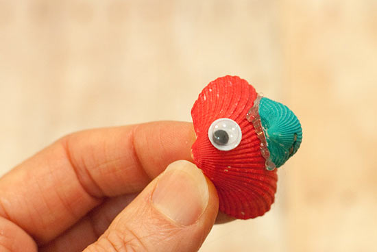 Kid_Friendly_Seashell_Fish_Tutorial7
