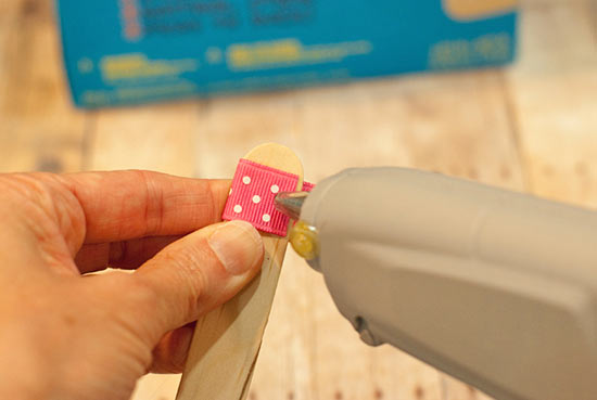 Busy_Sticks_Activity_Jar_Tutorial2