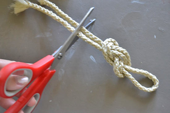 DIY_Sailor_Nautical_Knot_Keychain7
