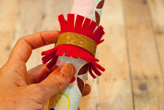 Felt_Napkin_Ring_Holder_Tutorial9