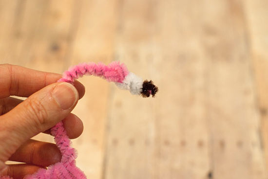 Pipe_Cleaner_Flamingo_Tutorial12