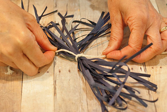 Tablecloth_Weight_Raffia_Tassels3