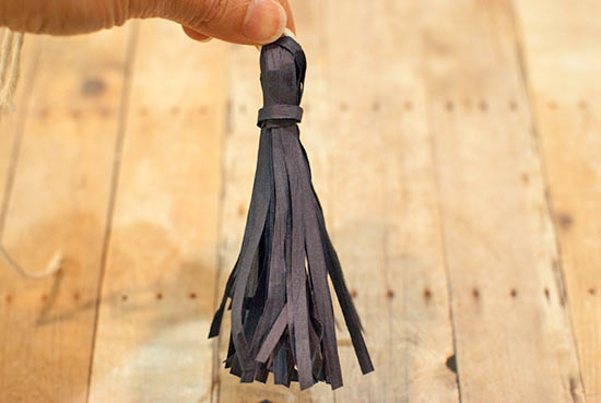 Tablecloth_Weight_Raffia_Tassels8