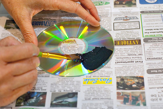 Upcycle_Painted_CD_Art_Tutorial2