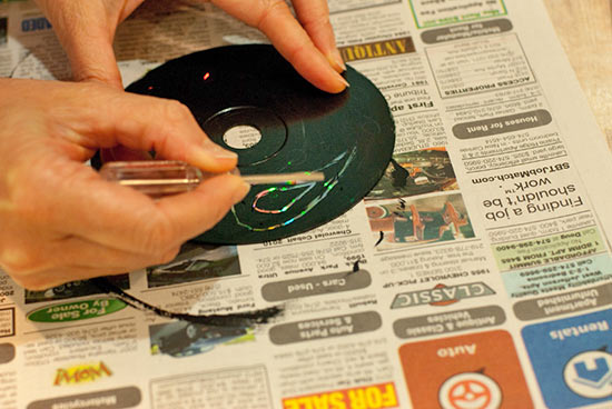 Upcycle_Painted_CD_Art_Tutorial5