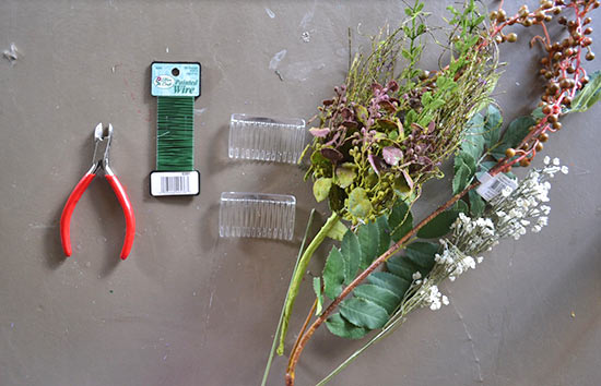 Woodland_Floral_Hair_Combs2