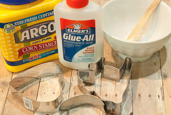 Cornstarch_Clay_Charms_Tutorial1