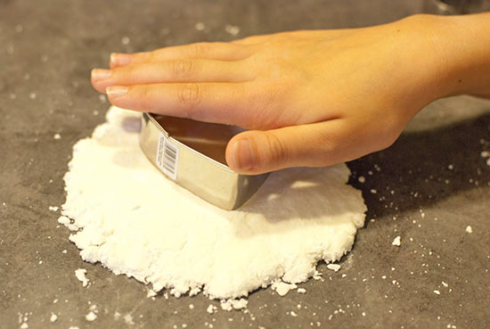 Cornstarch_Clay_Charms_Tutorial6