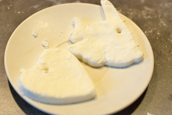 Cornstarch_Clay_Charms_Tutorial9