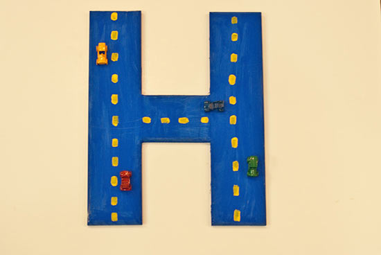 DIY_Road_Monogram_Wall_Art_last