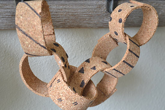 Modern_Cork_Chain_Garland8