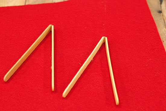 Popsicle_Stick_Earring_Holder2