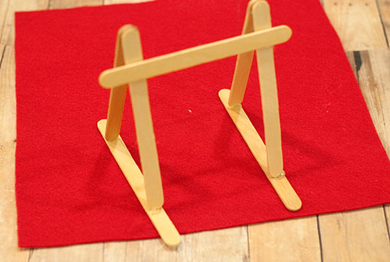 Popsicle_Stick_Earring_Holder5