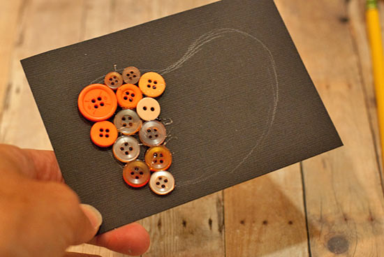 Button_Pumpkin_Wall_Art_Tutorial3