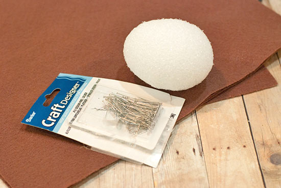 DIY_Felt_Pinecone_Tutorial1