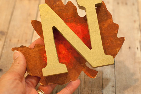 Autumn_Monogram_Leaf_Tutorial5
