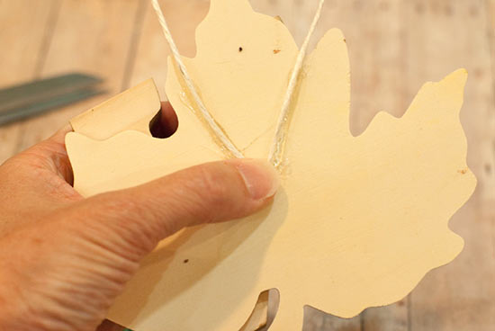 Autumn_Monogram_Leaf_Tutorial6