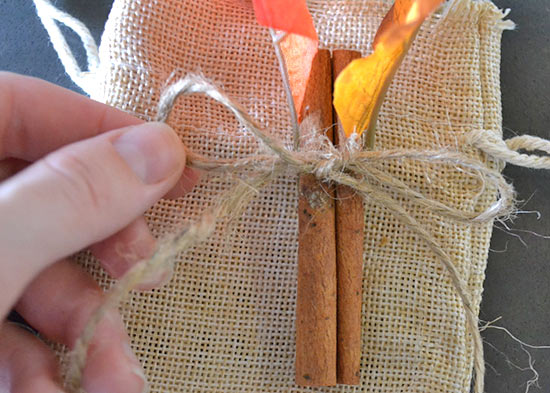 Thanksgiving_Silverware_Holder_Tutorial8