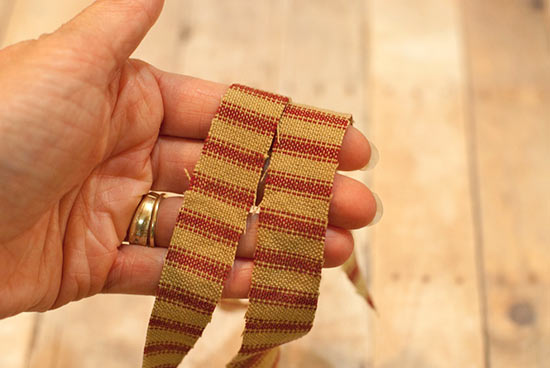 Primitive_Jingle_Bell_Ornaments2