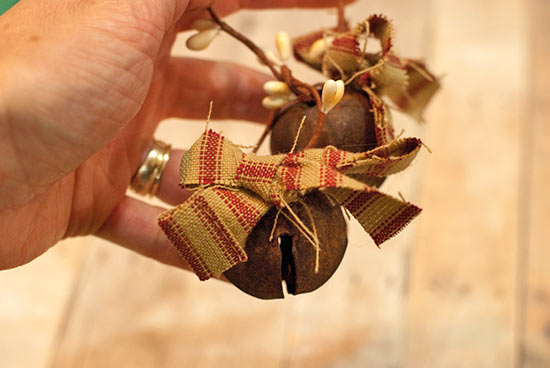 Primitive_Jingle_Bell_Ornaments7