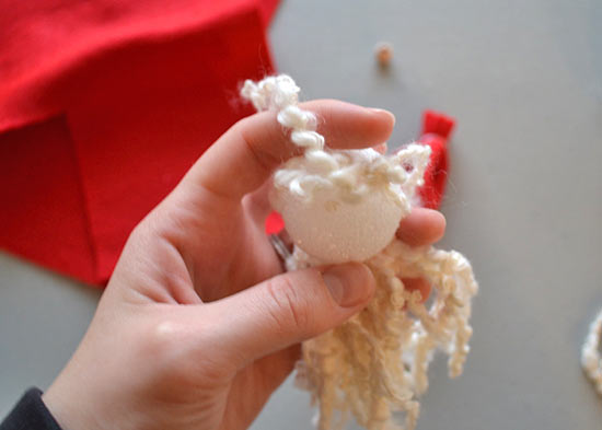 Santa_Gnome_Ornament11